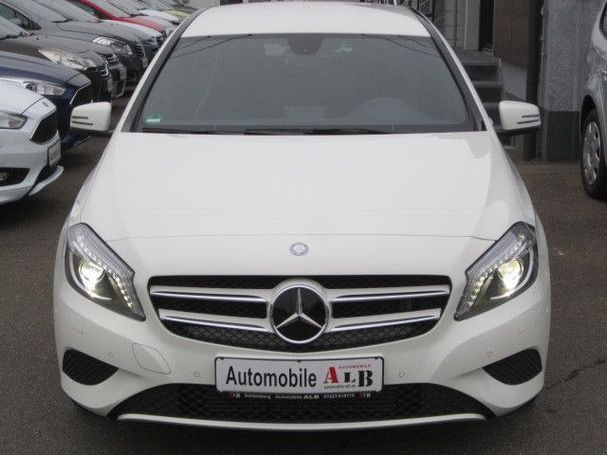 Mercedes-Benz A 180 BlueEFFICIENCY 90 kW image number 2