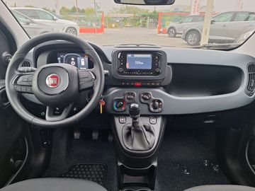 Car image 12