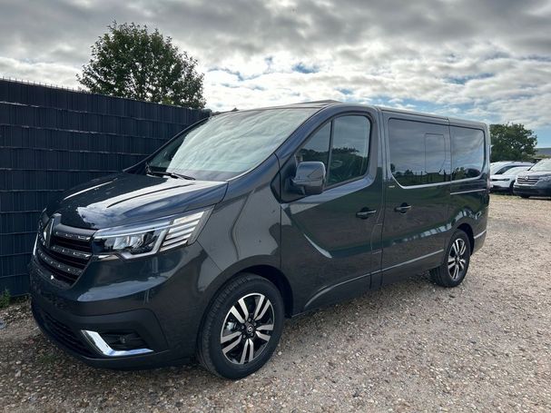 Renault Trafic Blue dCi 150 Spaceclass 110 kW image number 1