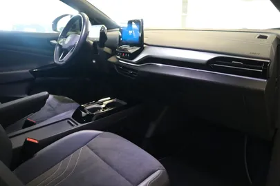 Car image 37