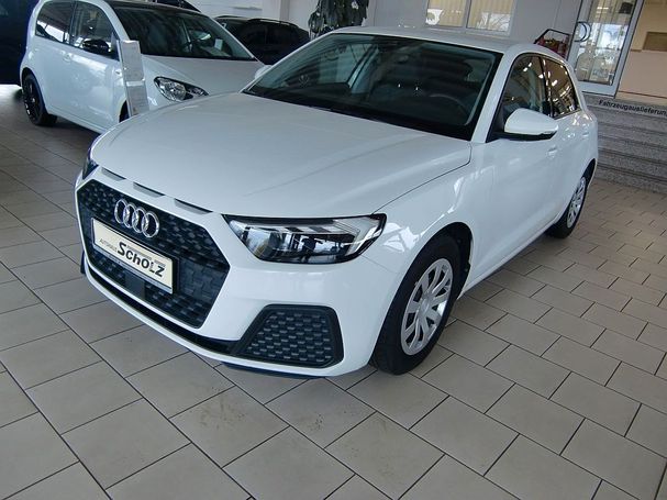 Audi A1 30 TFSI Sportback 81 kW image number 1