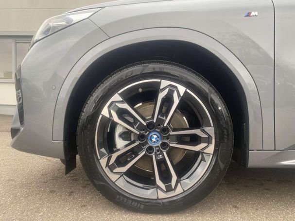 BMW iX2 xDrive30 225 kW image number 5