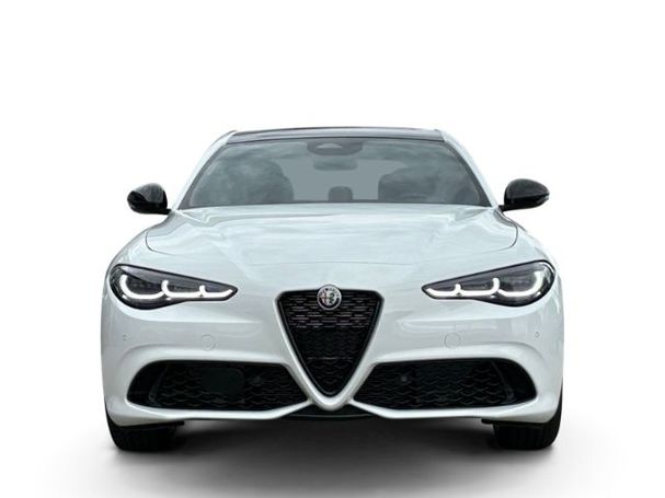 Alfa Romeo Giulia 2.0 Turbo 206 kW image number 3