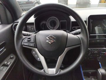 Car image 12