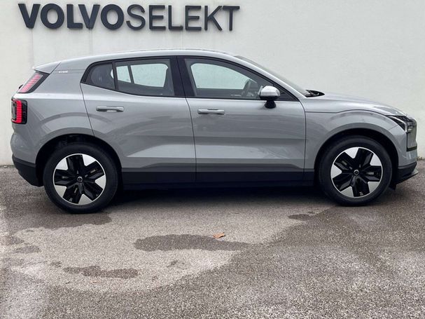 Volvo EX30 Single Extended Range 201 kW image number 3