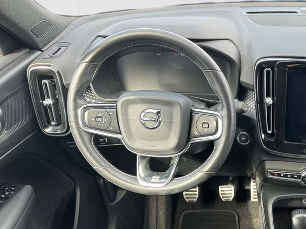 Volvo XC40 T3 120 kW image number 9