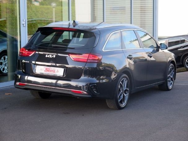 Kia Ceed Sportswagon 1.5 T-GDI Spirit 118 kW image number 2