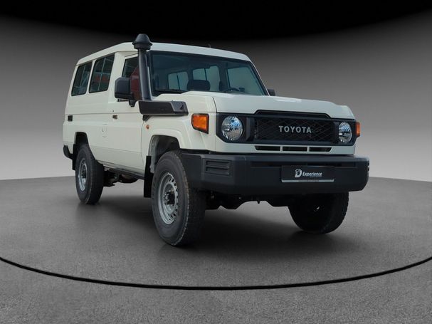 Toyota Land Cruiser 170 kW image number 3