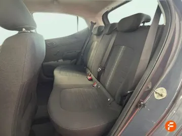 Car image 22