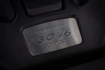 Car image 43