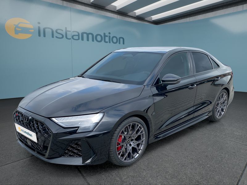 Audi RS3 Limousine S
