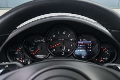 Car image 37