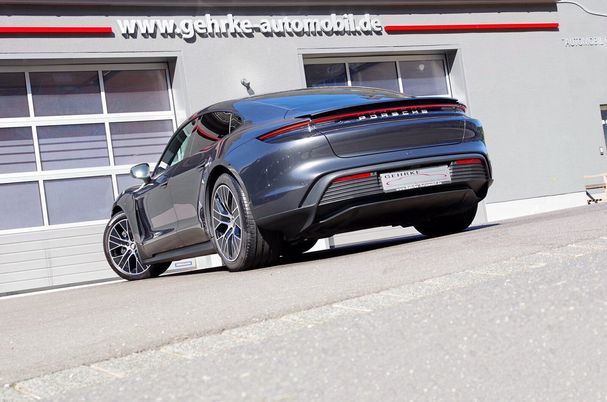 Porsche Taycan 350 kW image number 1