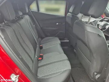 Car image 28