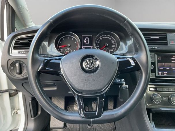 Volkswagen Golf 1.0 TSI Trendline 63 kW image number 4