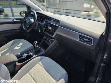 Car image 36