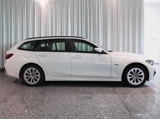 BMW 320 e Touring 150 kW image number 2