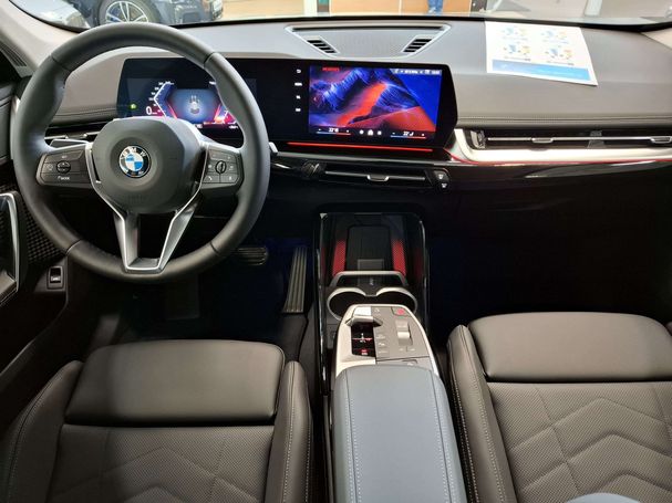 BMW X1 sDrive18i 100 kW image number 9