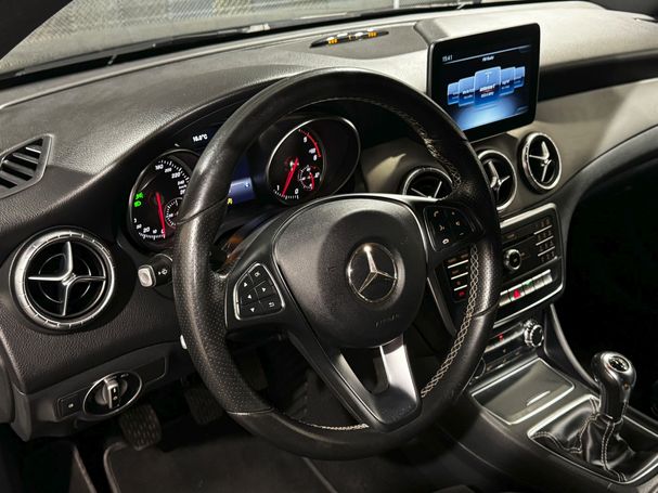 Mercedes-Benz CLA 200 d 100 kW image number 29