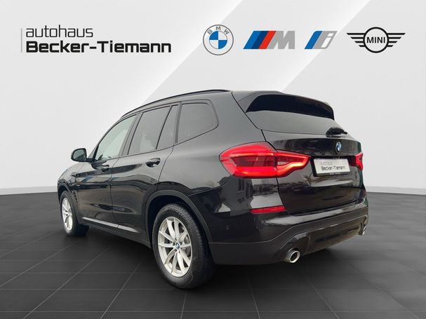 BMW X3 xDrive20d Advantage 140 kW image number 4