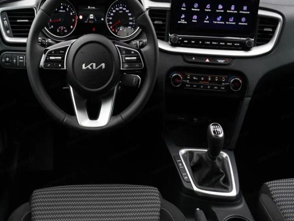 Kia XCeed 1.5 T-GDI 103 kW image number 6