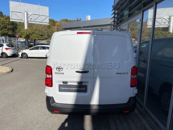 Toyota Proace Van L1 2.0 103 kW image number 4