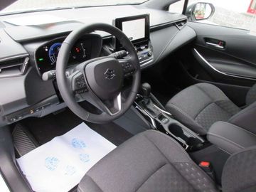 Car image 10