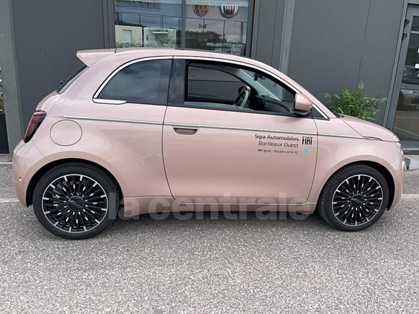 Fiat 500 e 70 kW image number 16