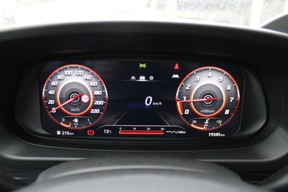 Car image 24