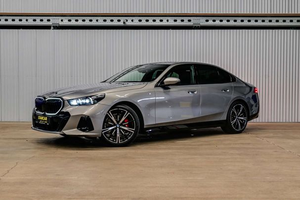 BMW 520i 140 kW image number 1