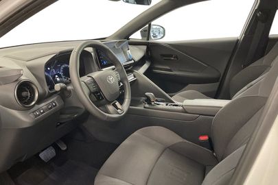 Car image 14