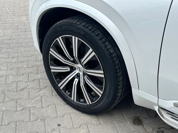 Volvo XC90 AWD D5 173 kW image number 8