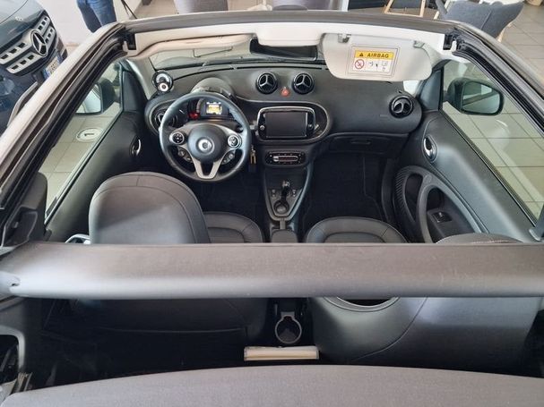 Smart ForTwo cabrio EQ 60 kW image number 15