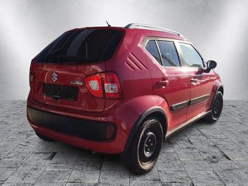 Car image 3