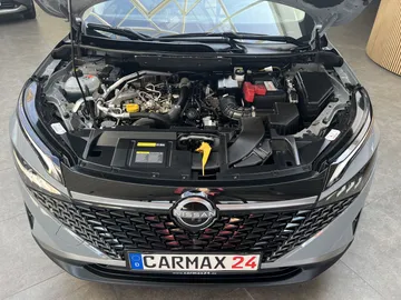 Car image 28