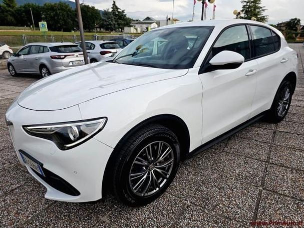 Alfa Romeo Stelvio 2.2 Diesel AT8 Q4 140 kW image number 1