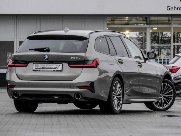 BMW 330e Touring Sport Line xDrive 215 kW image number 2