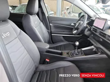 Car image 27