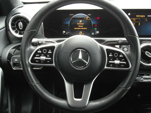 Mercedes-Benz A 180 100 kW image number 18