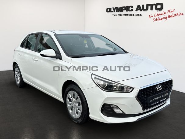 Hyundai i30 1.4 Pure 73 kW image number 2