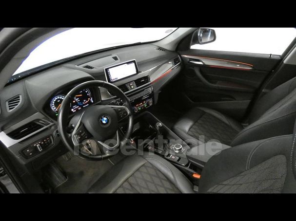 BMW X1 sDrive18i xLine 103 kW image number 14