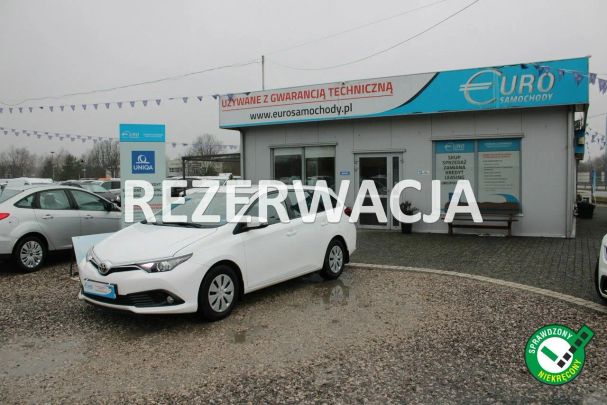 Toyota Auris 73 kW image number 5