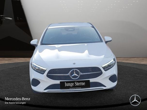 Mercedes-Benz A 180 100 kW image number 3