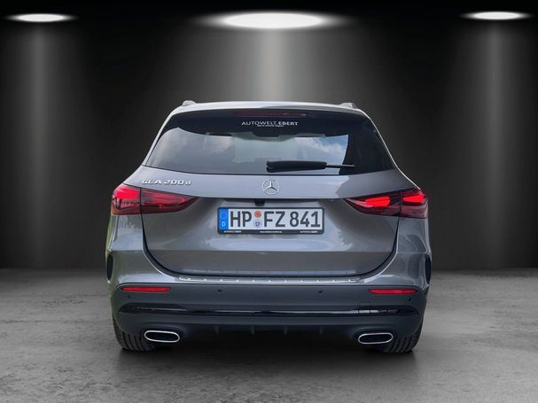 Mercedes-Benz GLA 200 d 110 kW image number 2