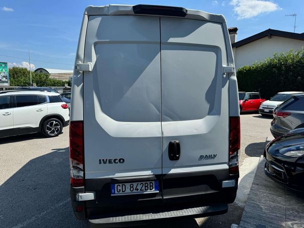 Fiat Ducato 33 2.3 96 kW image number 5