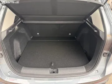 Car image 34