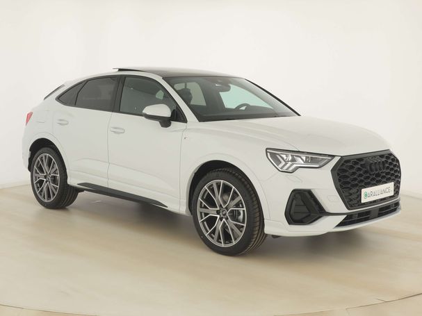 Audi Q3 35 TFSI S-line Sport 110 kW image number 1