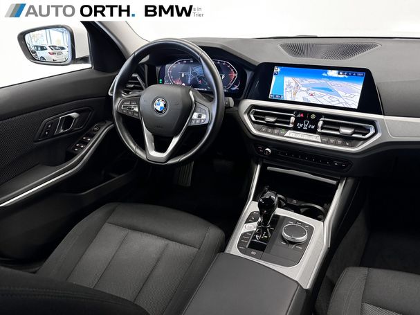 BMW 318i Touring 115 kW image number 19