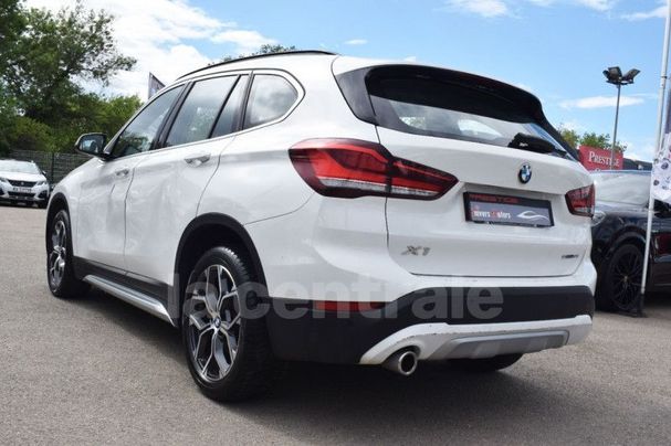 BMW X1 sDrive18i xLine 100 kW image number 12