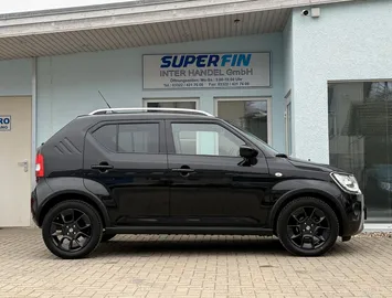 Car image 4